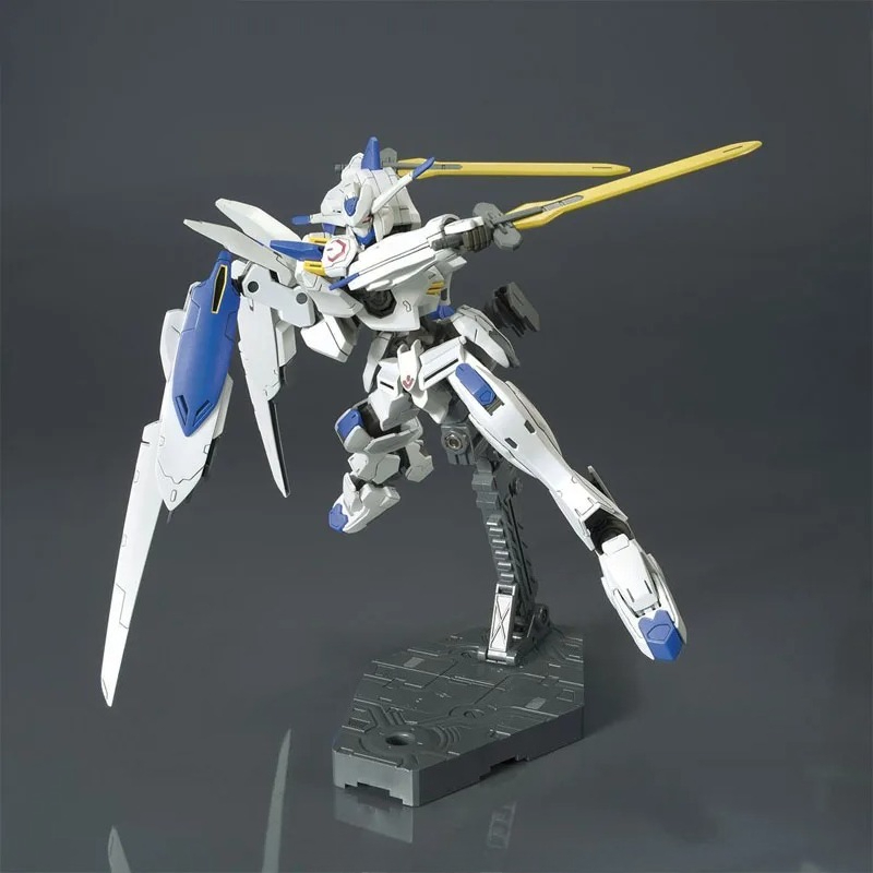 متوفر في المخزون: مجموعة نماذج - مراجعة Bandai Model Gundam Hg وسعره